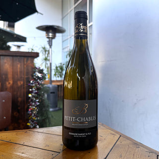 Bardet Petit Chablis 2023, 750 mL White Wine Bottle (12.5% ABV)