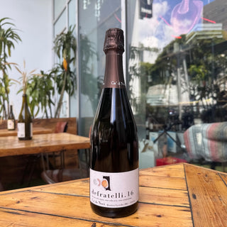 Ca De Noci De Fratelli 2016, 750 mL Sparkling Wine Bottle (12% ABV)
