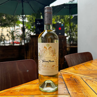 TerraPura Reserva Sauvignon Blanc 2021, 750 mL White Wine Bottle (12.5% ABV)