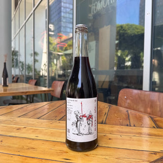 Le Coste Pizzicante Rosso, 750 mL Sparkling Wine Bottle (11.5% ABV)