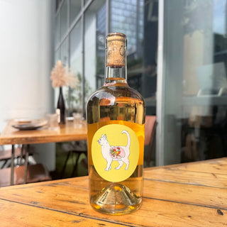 Es Okay MV White, 750 mL Orange Wine Bottle (13.1% ABV)